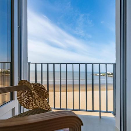 Cerise Royan - Le Grand Hotel De La Plage Ngoại thất bức ảnh