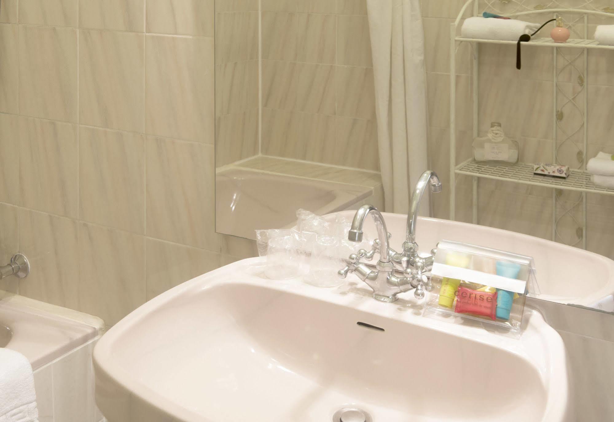 Cerise Royan - Le Grand Hotel De La Plage Ngoại thất bức ảnh