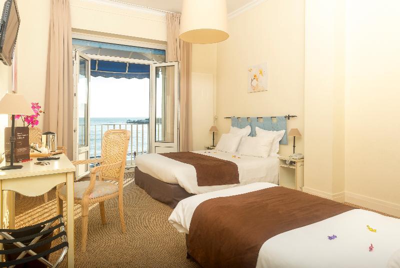 Cerise Royan - Le Grand Hotel De La Plage Ngoại thất bức ảnh